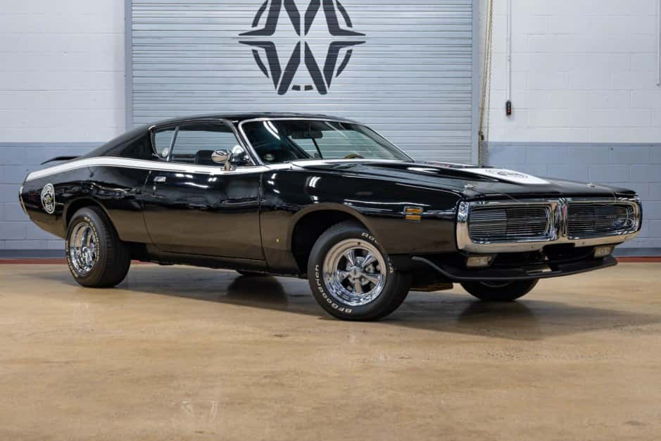 1971 Dodge Super Bee sold for $36,750