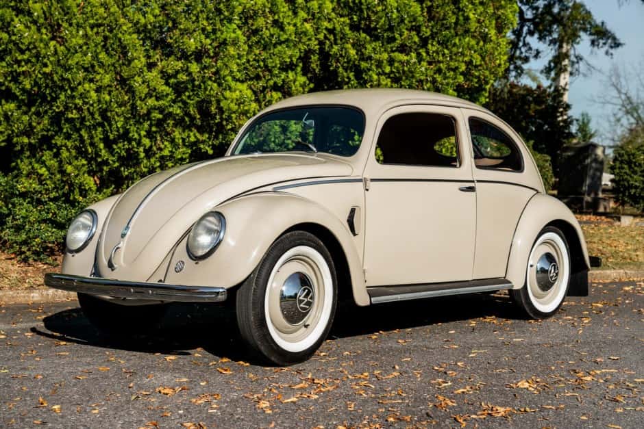 1951 Volkswagen Beetle (Split Window) sold for $41,000