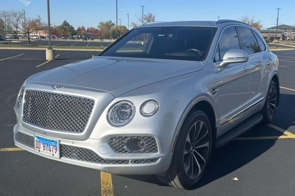 2018 Bentley Bentayga sold for $60,500