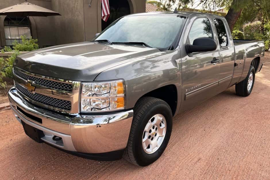 2012 Chevrolet Silverado GMT900 (2007-2013) sold for $40,000