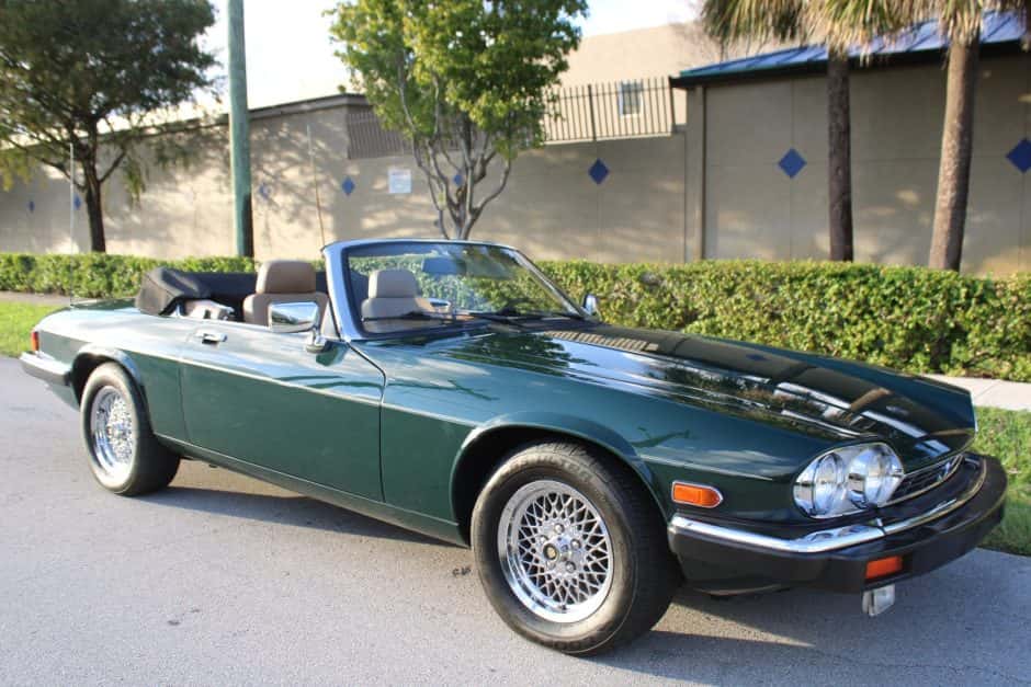 1990 Jaguar XJS sold for $21,250