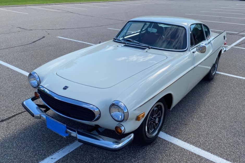 1971 Volvo P1800/1800 sold for $26,250