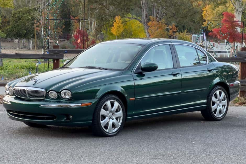 2005 Jaguar X-Type sold for $5,600