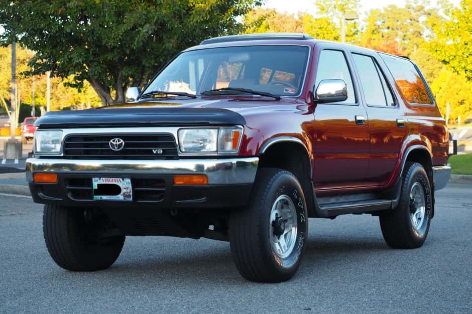1994 Toyota 4Runner (N120) sold for $10,000