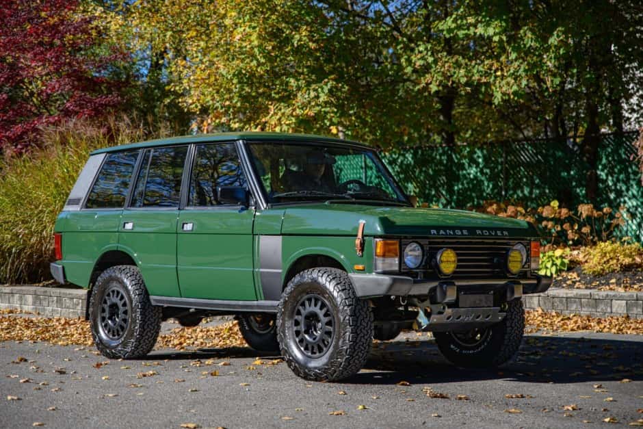 1994 Land Rover Range Rover Classic sold for $28,100