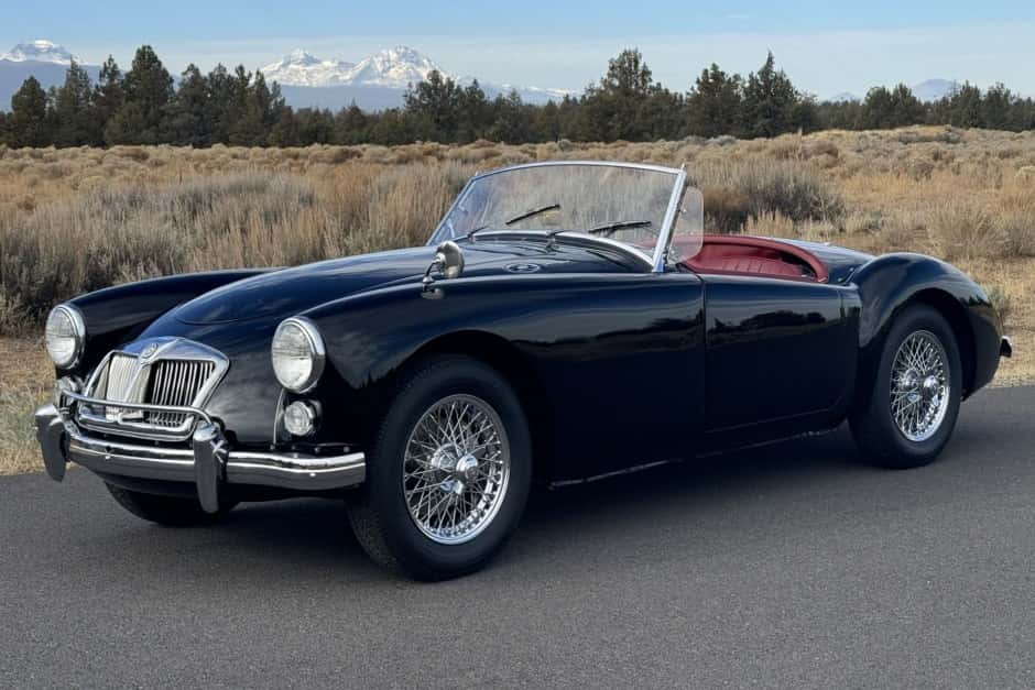 1962 MG MGA sold for $30,500