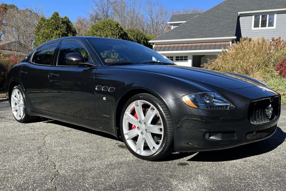 2013 Maserati Quattroporte sold for $29,250
