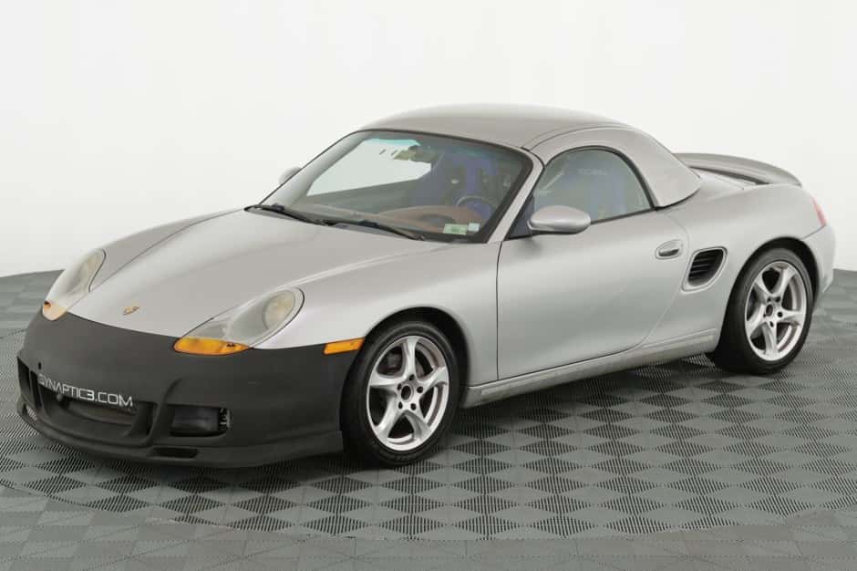 1998 Porsche 986 Boxster sold for $5,950