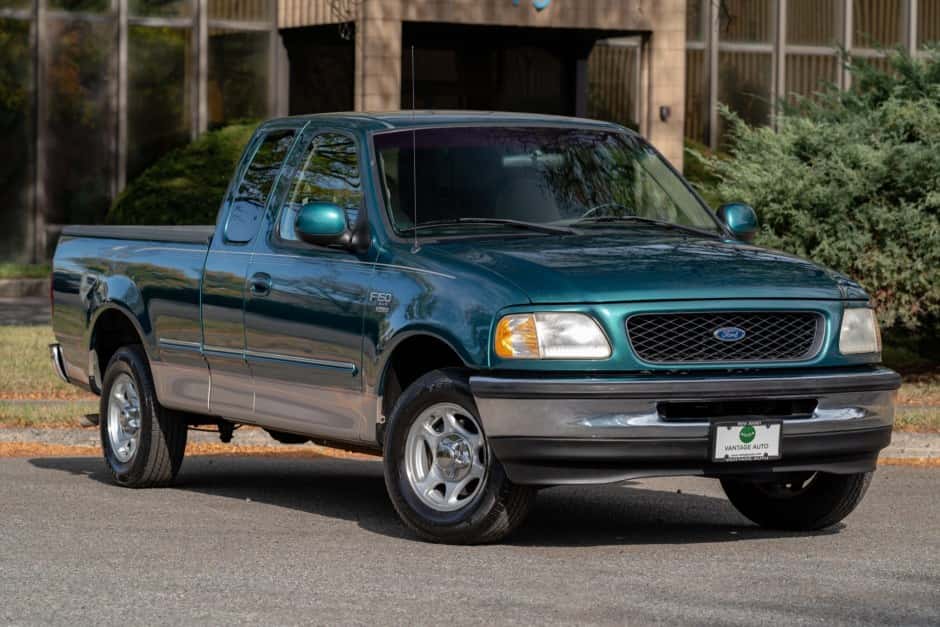 1998 Ford F-150 (1997-2004) sold for $8,000