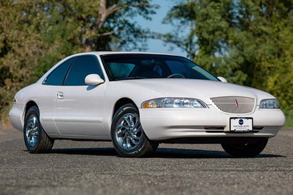 1998 Lincoln Mark VIII sold for $28,000