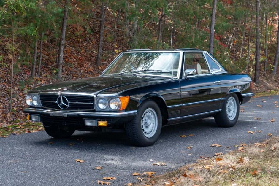 1972 Mercedes-Benz R107 SL sold for $5,700