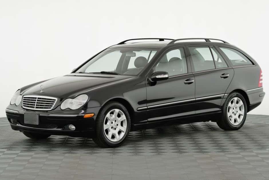 2004 Mercedes-Benz W203 C-Class sold for $7,300