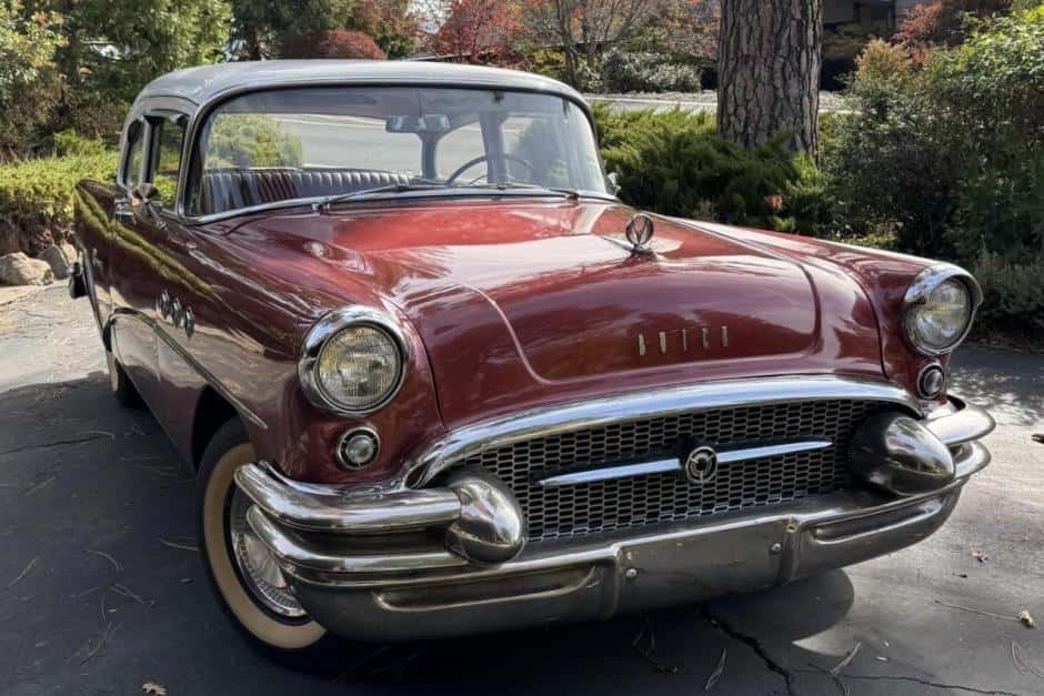 1955 Buick Special sold for $9,500