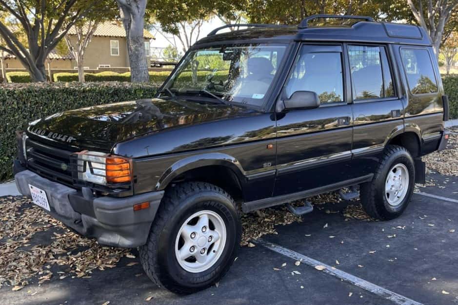 1999 Land Rover Discovery sold for $6,500