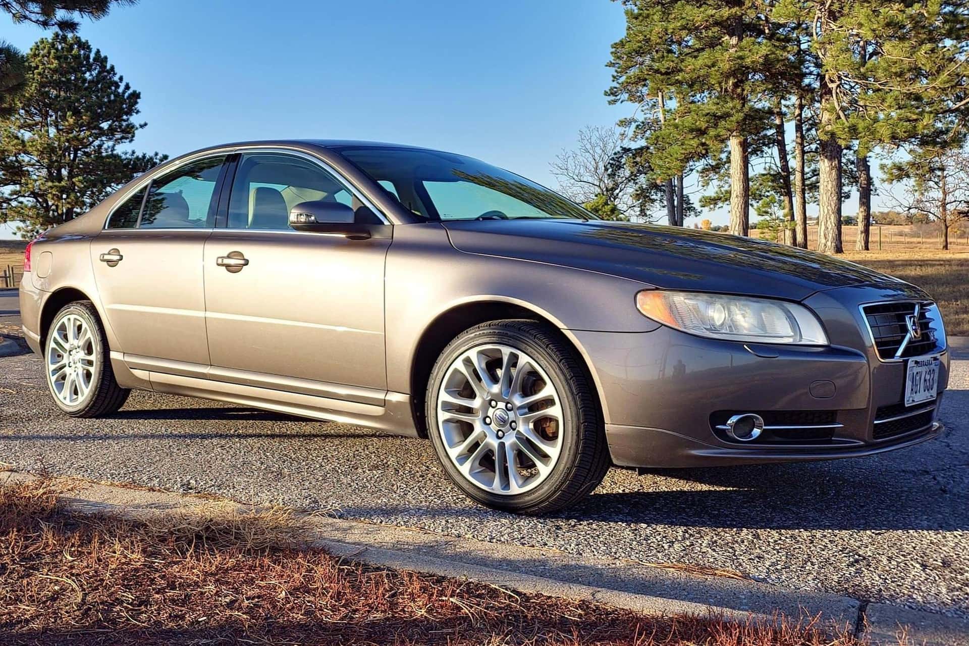 2007 Volvo S80 sold for $6,100