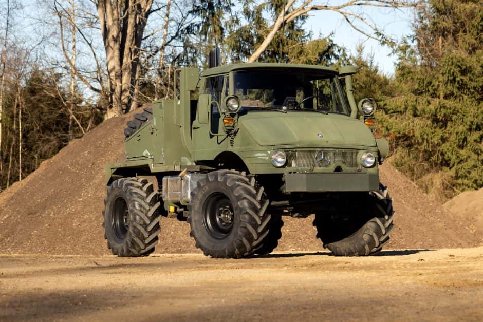 1988 Mercedes-Benz Unimog sold for $31,750