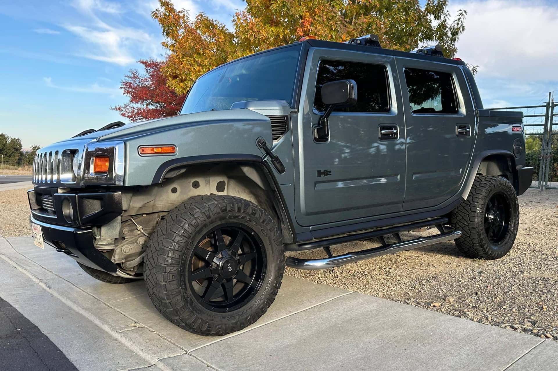 2005 Hummer H2 sold for $17,950