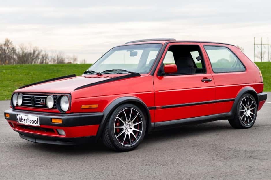 1991 Volkswagen GTI Mk2 sold for $8,200