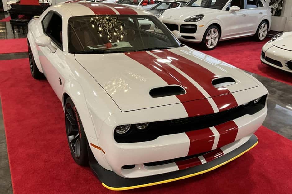 2019 Dodge Challenger SRT Hellcat sold for $70,000