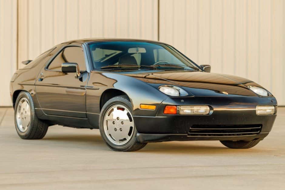 1987 Porsche 928 sold for $38,500