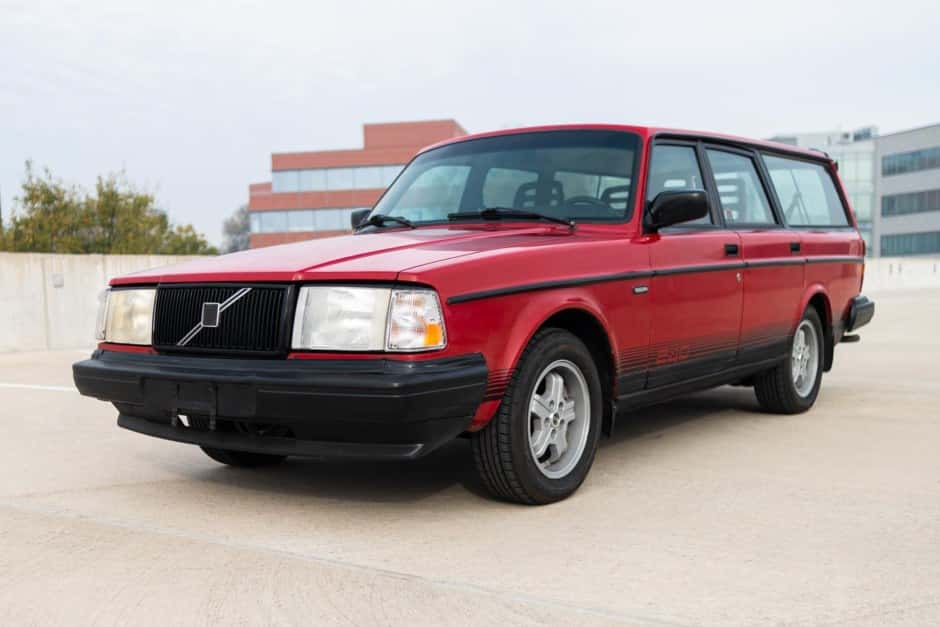 1991 Volvo 240 sold for $9,000