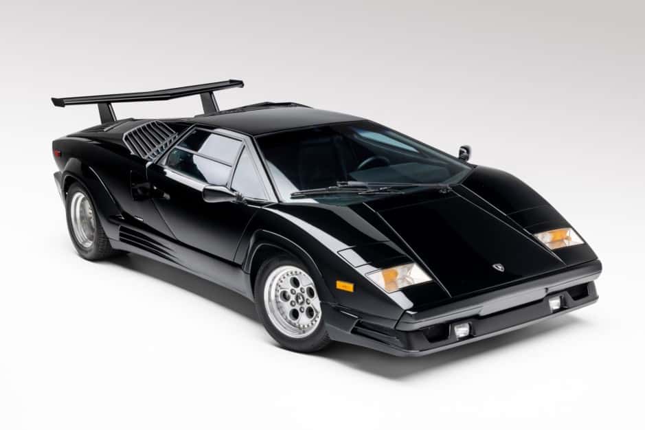 1989 Lamborghini Countach sold for $525,000