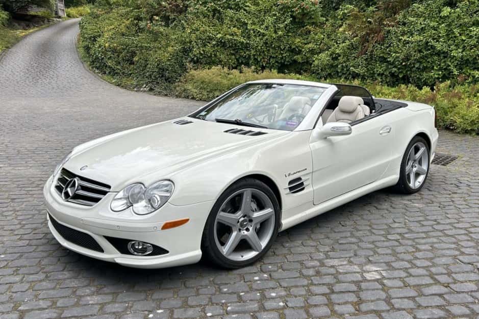 2007 Mercedes-Benz AMG sold for $38,000