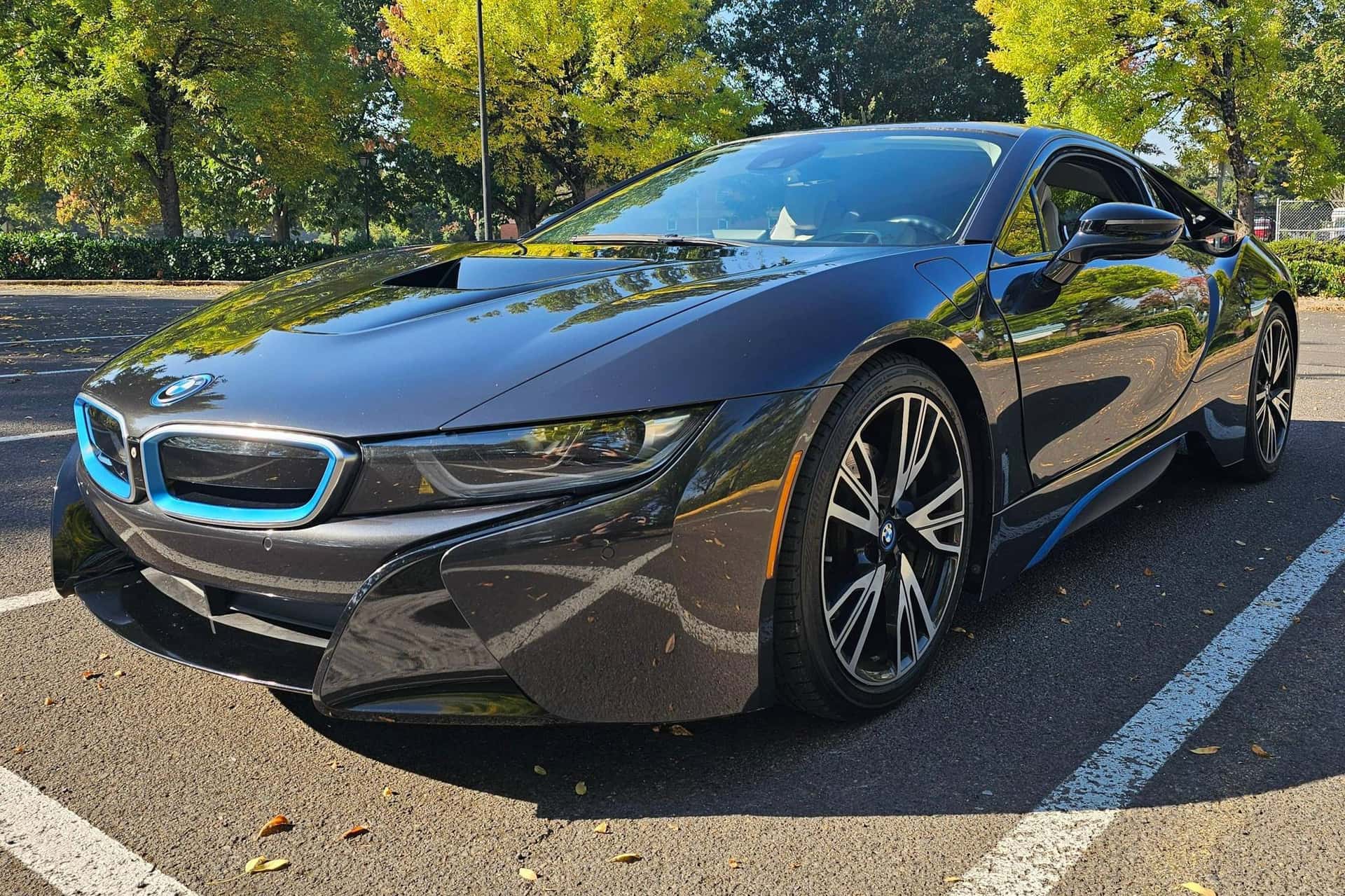 2016 BMW i8 sold for $33,175