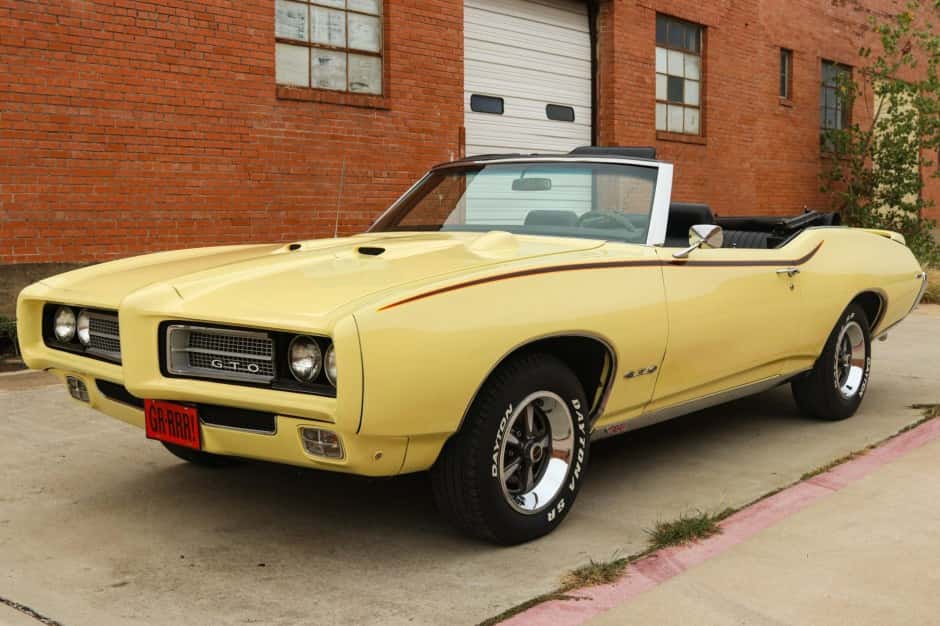 1969 Pontiac GTO sold for $33,250