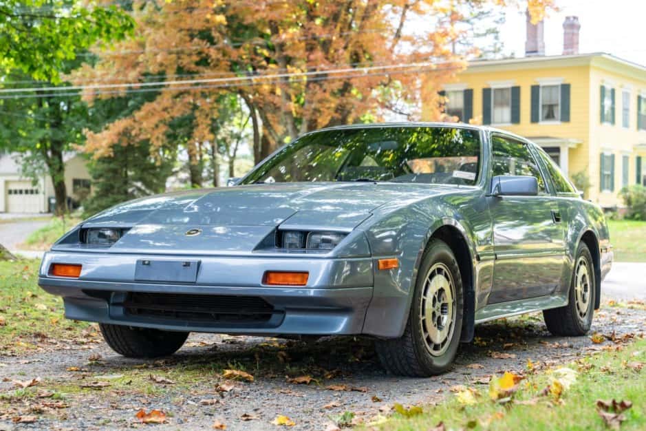 1986 Nissan Z31 300ZX sold for $10,088