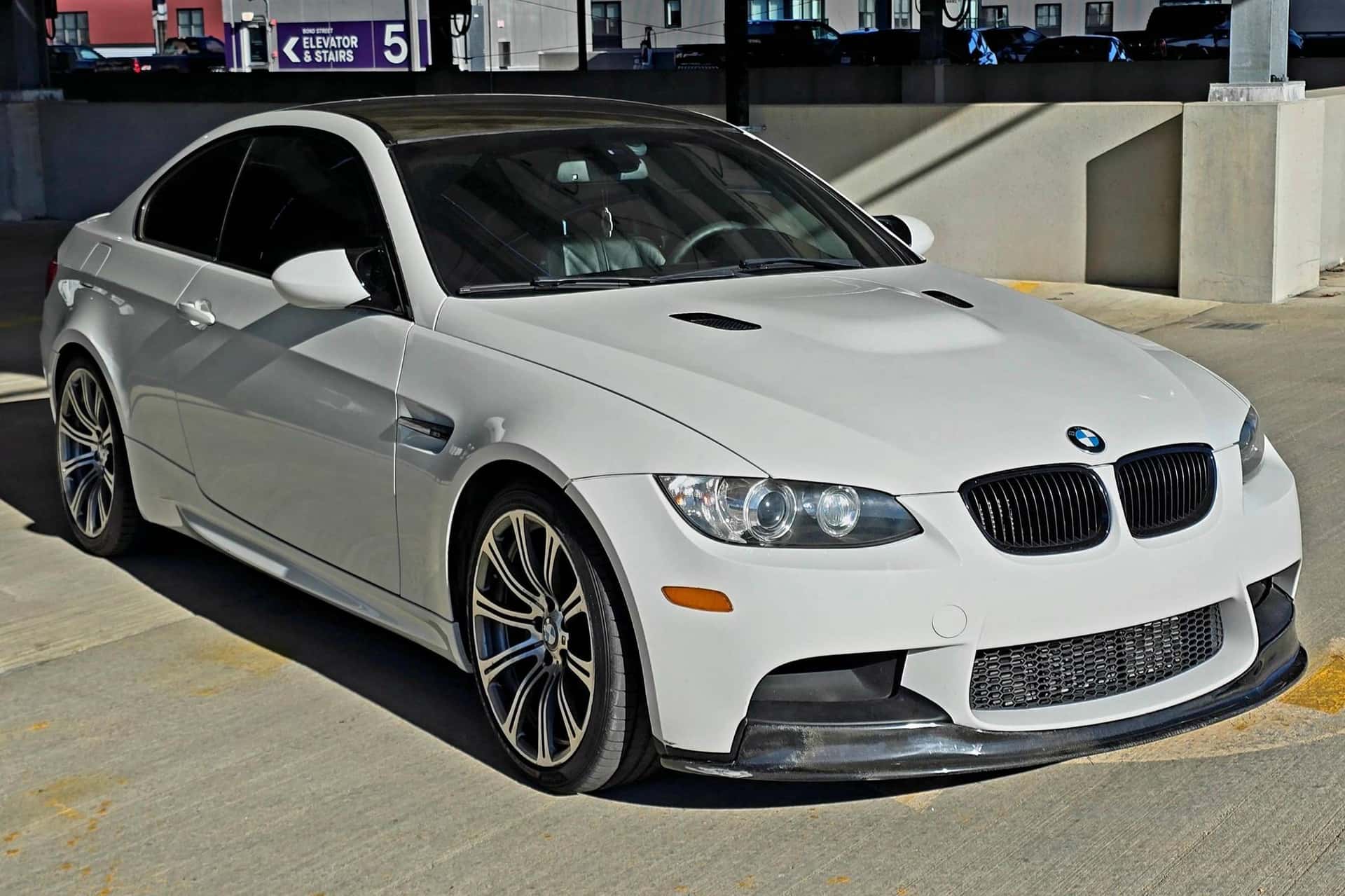 2011 BMW E9X M3 sold for $28,250