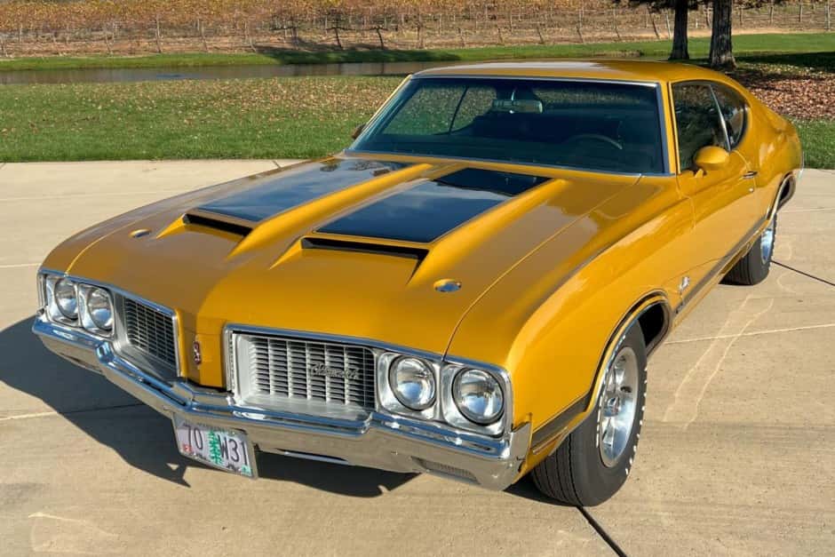 1970 Oldsmobile Cutlass sold for $63,000