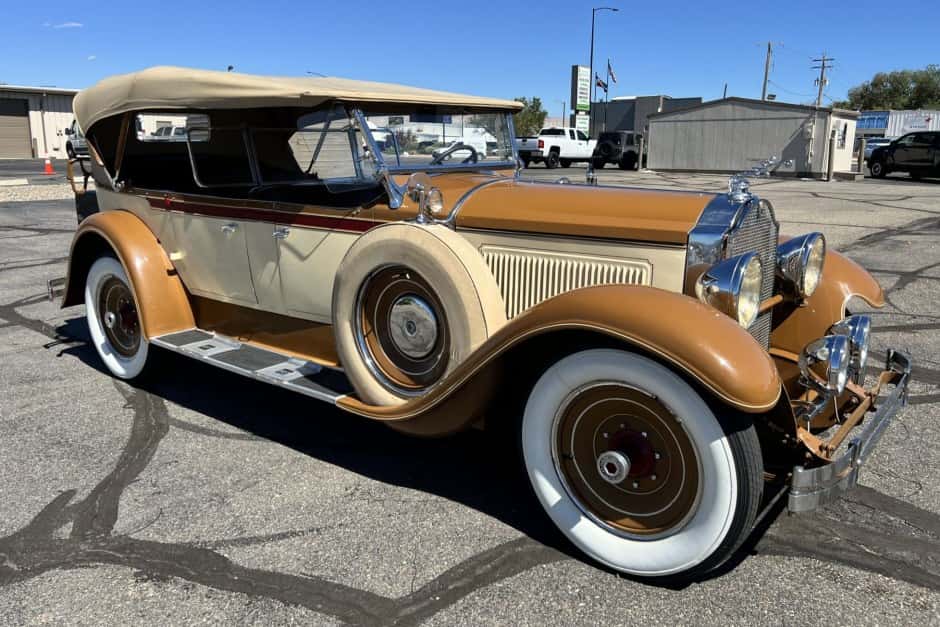 1929 Packard Eight sold for $50,000
