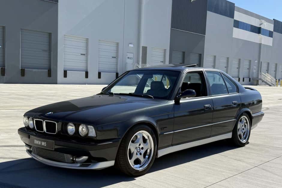 1990 BMW E34 M5 sold for $22,534