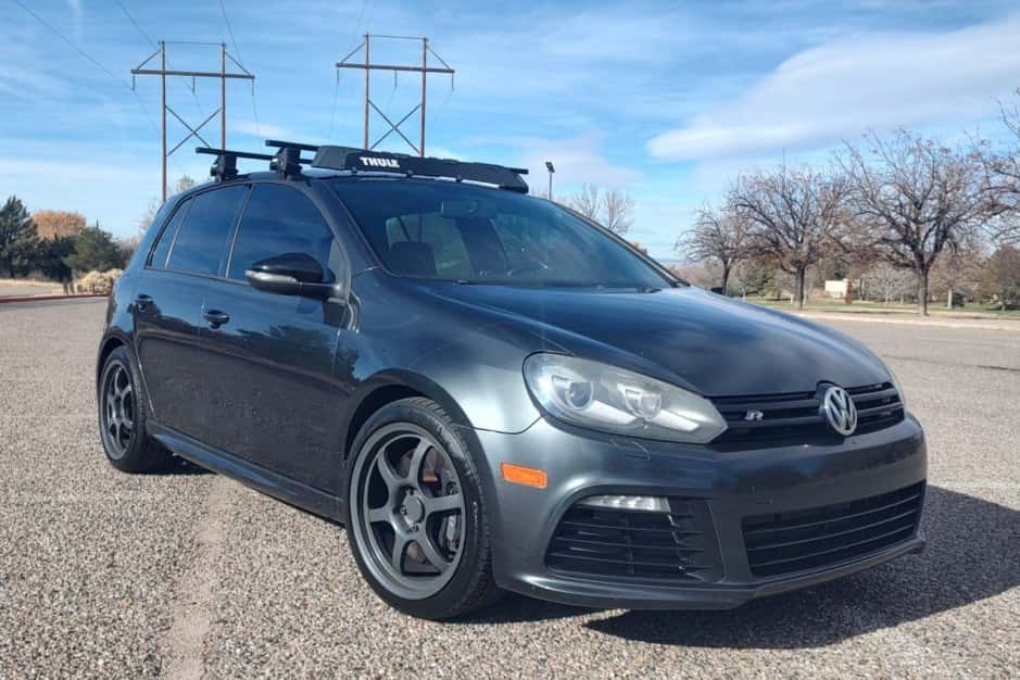 2012 Volkswagen Golf R sold for $9,600