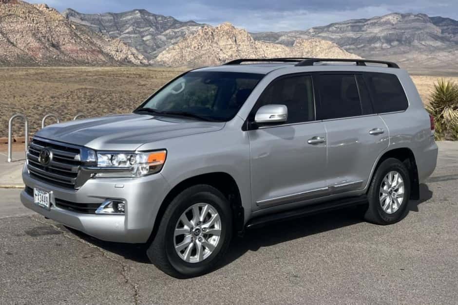 2019 Toyota Land Cruiser 200-Series sold for $84,000