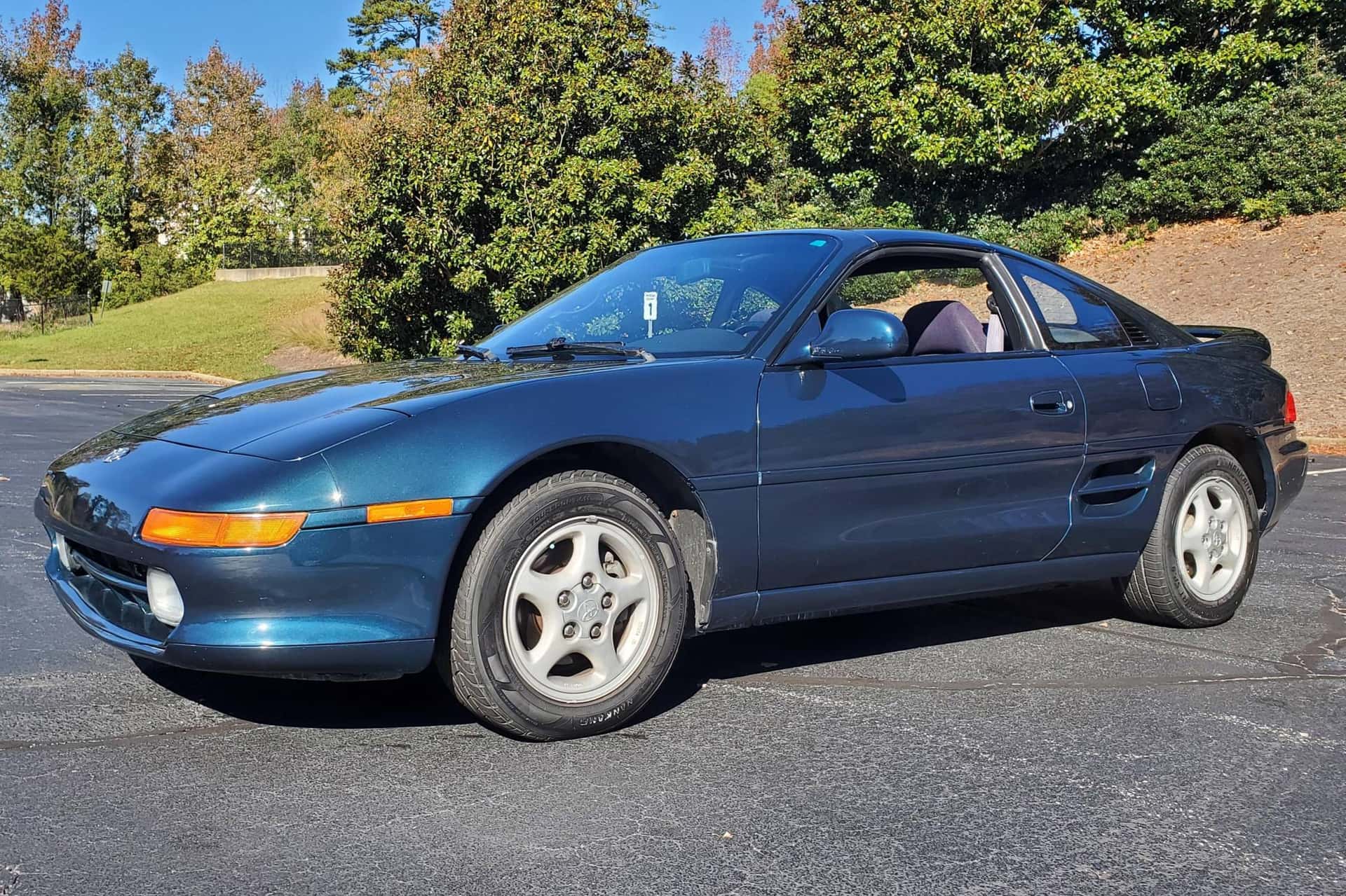 1991 Toyota MR2 sold for $12,007
