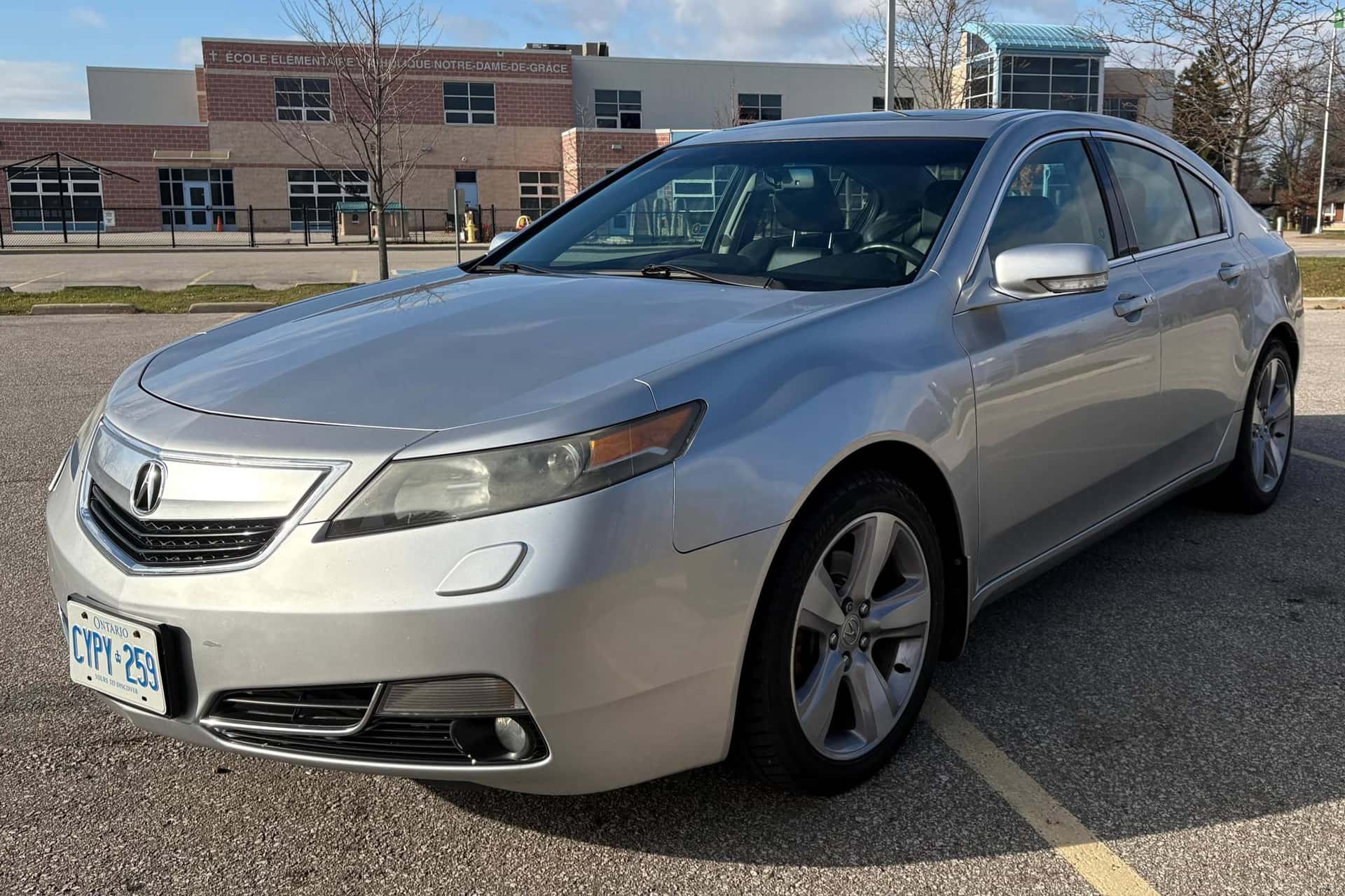 2013 Acura TL sold for $8,888