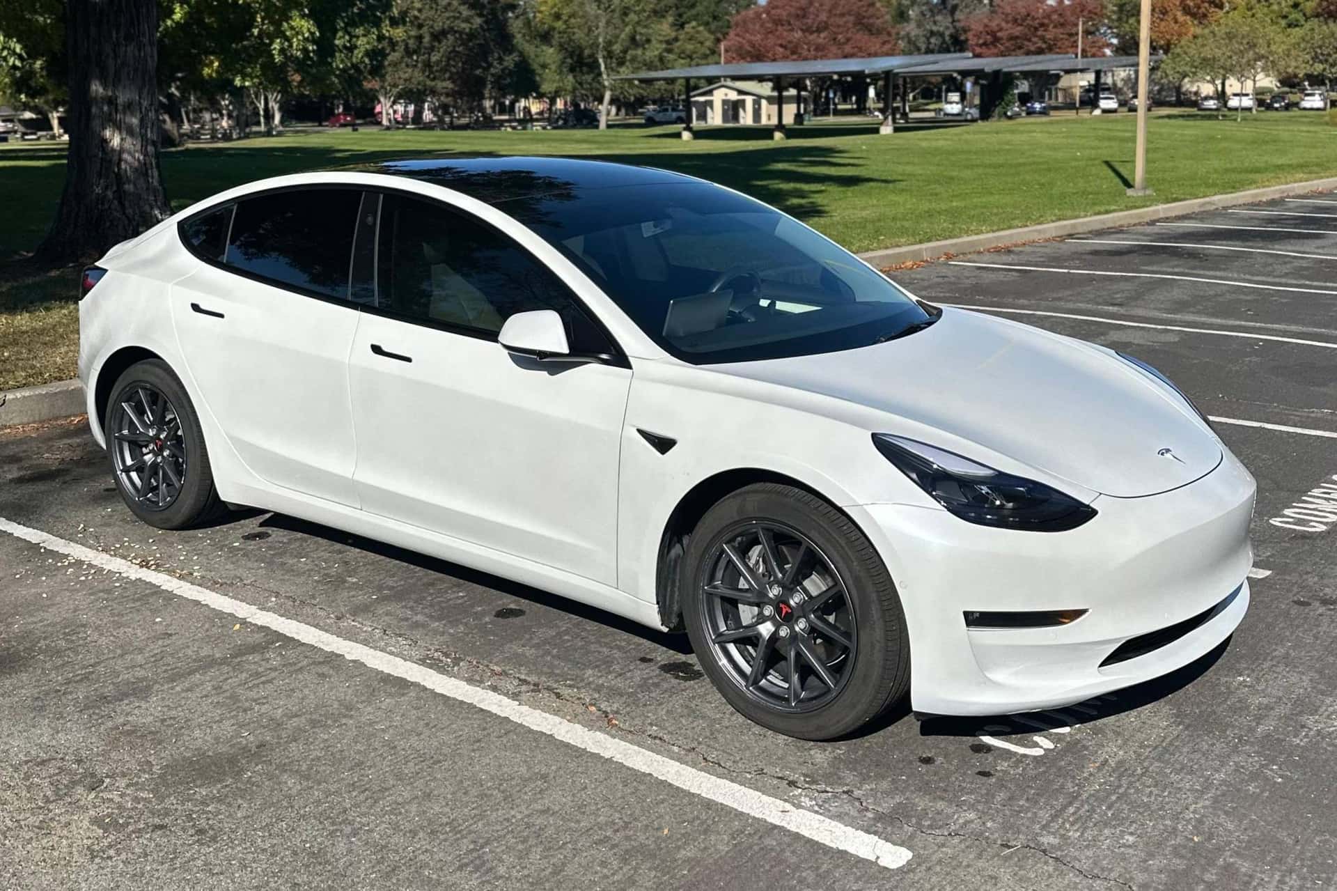 2022 Tesla Model 3 sold for $25,555