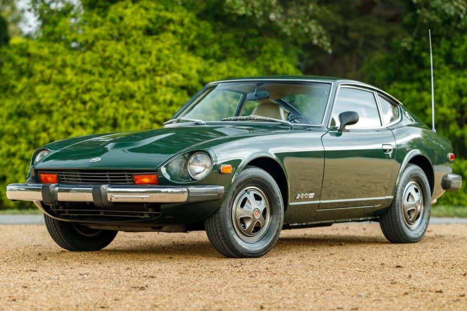 1976 Datsun 280Z sold for $35,280
