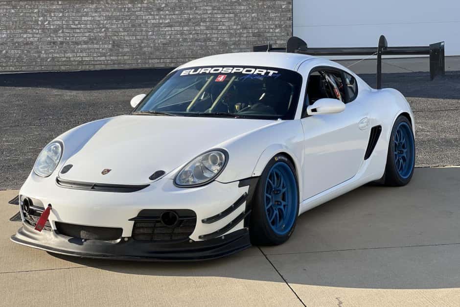 2007 Porsche 987 Cayman sold for $47,000