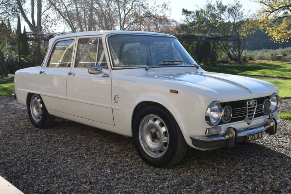 1967 Alfa Romeo 105 Series Sedan sold for $25,250