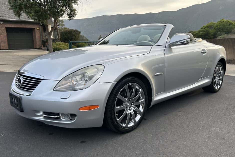 2009 Lexus SC sold for $19,500