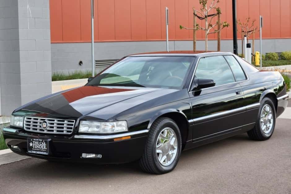 2002 Cadillac Eldorado (1992-2002) sold for $8,200
