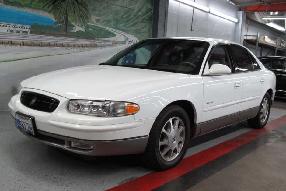 1998 Buick Regal sold for $12,890