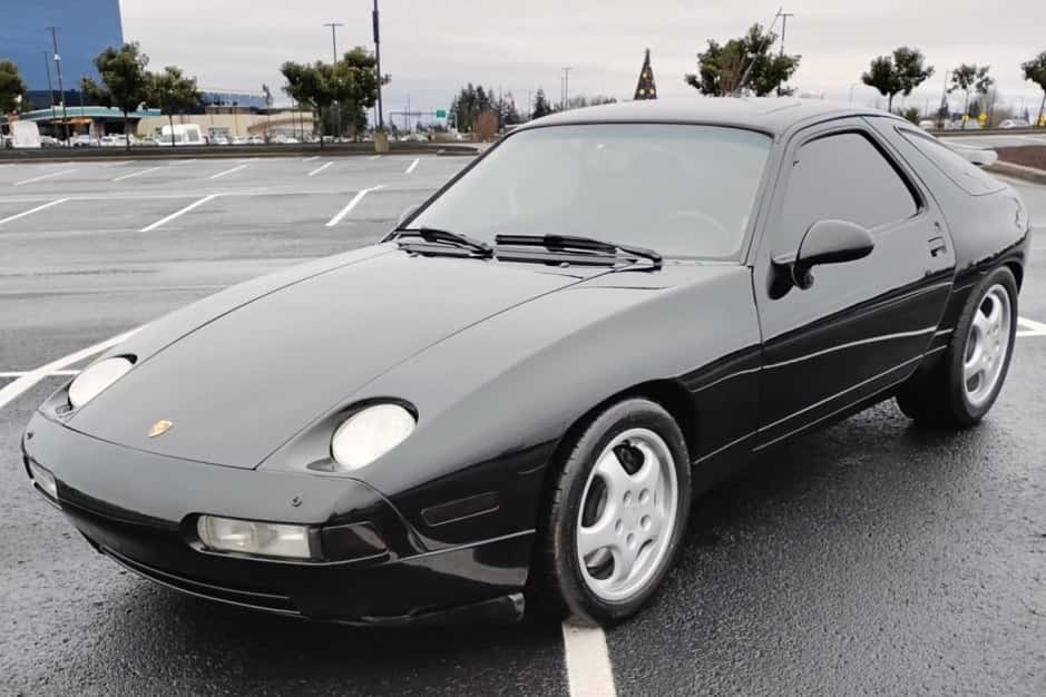 1993 Porsche 928 sold for $36,000