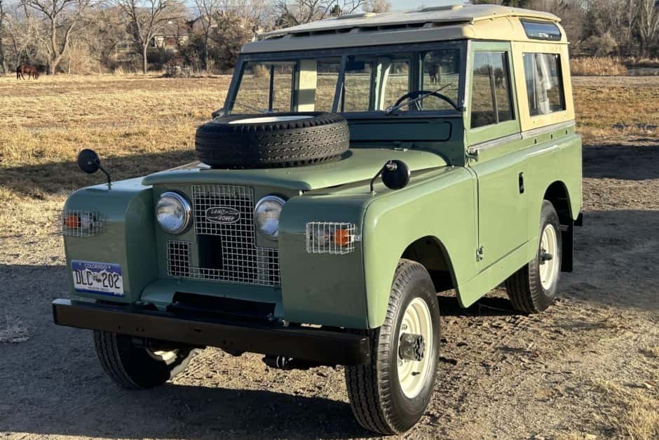 1965 Land Rover Series 88 sold for $28,750