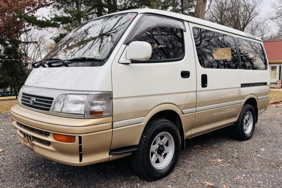 1994 Toyota HiAce sold for $6,850