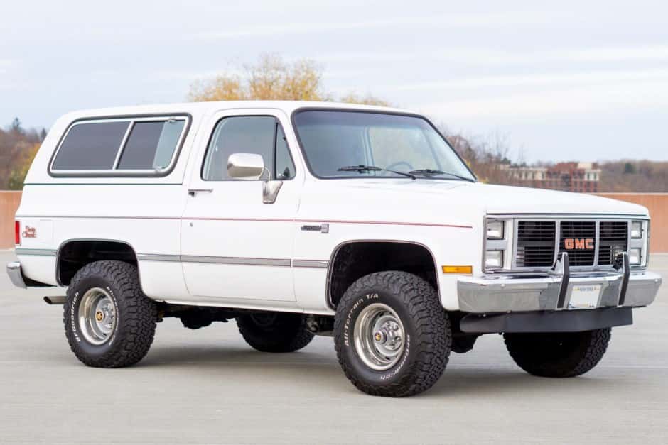 1985 GMC Jimmy (1973-1991) sold for $28,250
