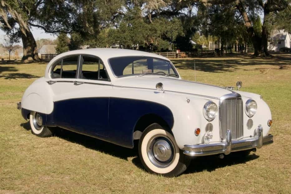 1959 Jaguar Mk VII, VIII, & IX sold for $15,605